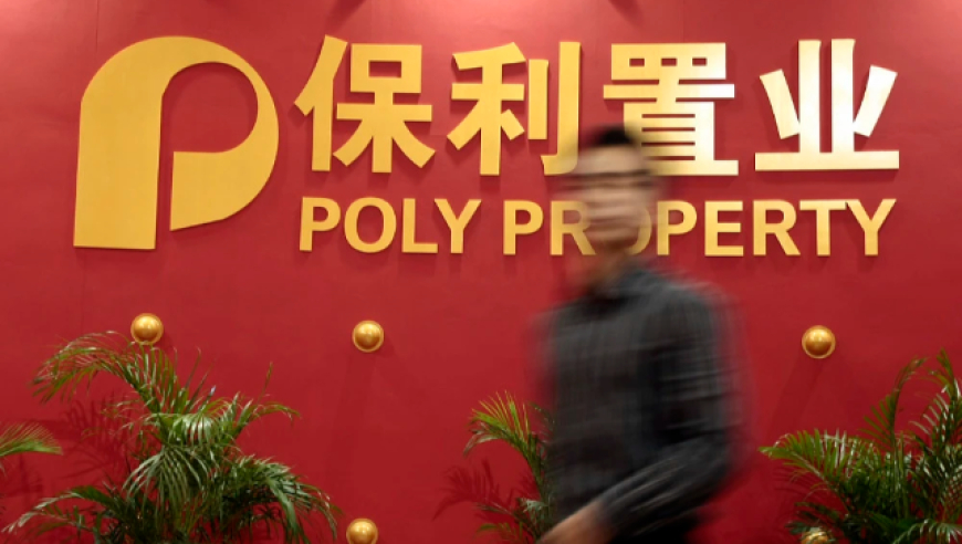 外国男子看哪吒母亲化丹一幕哭泣,香港免費六台彩图库特色,精准解释落实及其象征意义_手机版V4.85