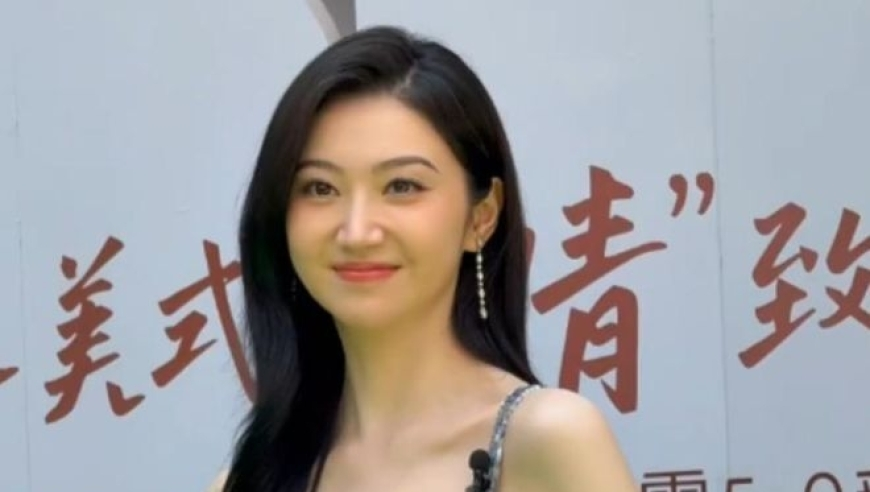 巴黎世家薯片包售价7100元引热议,独家玄机,广泛的解释落实支持计划_静态版V13.6
